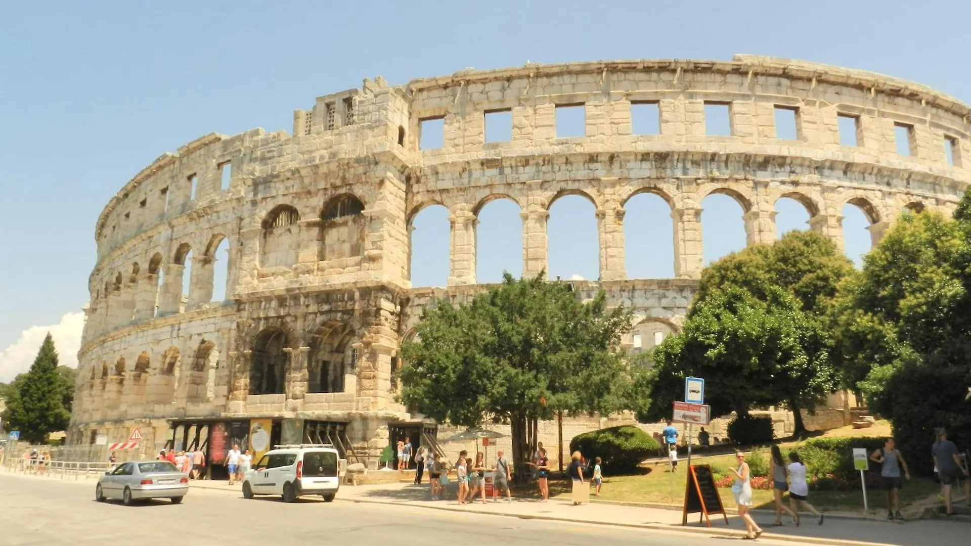 Apartment Pula Arena